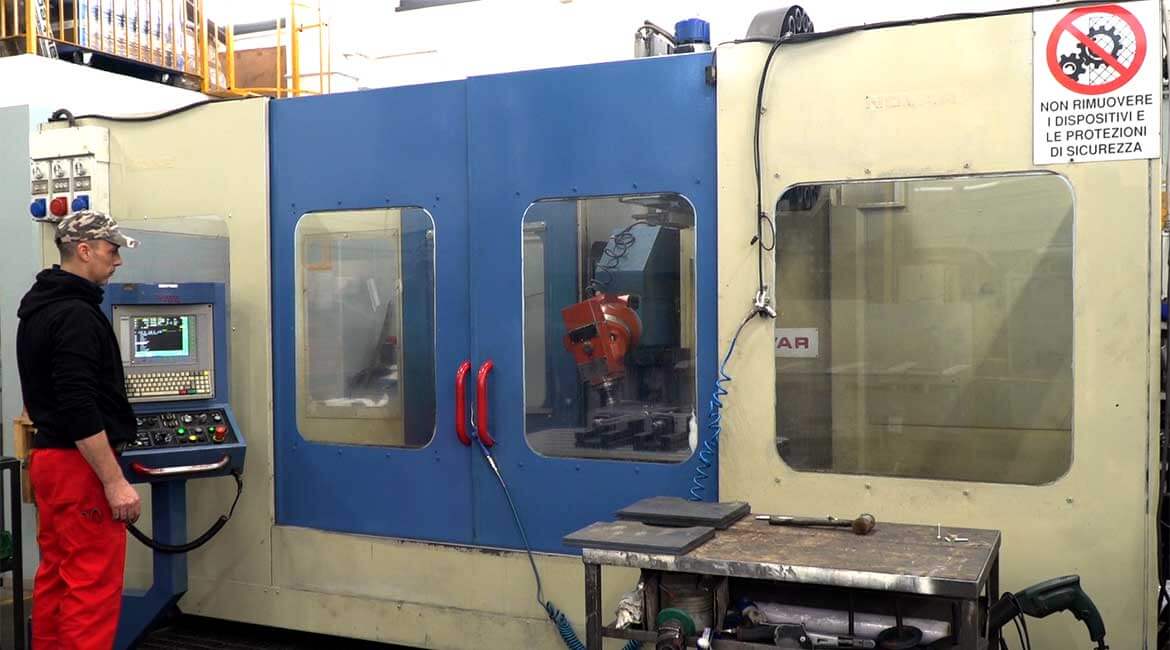 Lavorazione Meccanica CNC: Metalstar 2000